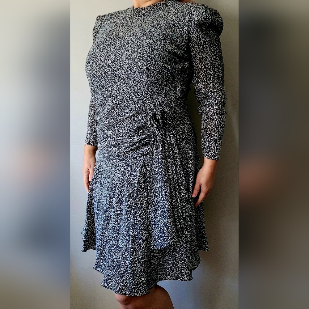 Liz Roberts by Mary Ann Lamonte Women's VTG Dress Flower Drapery Black&White Med